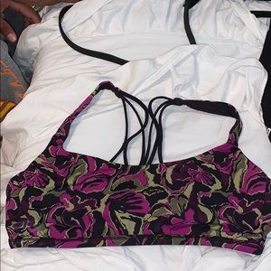 Lululemon bra